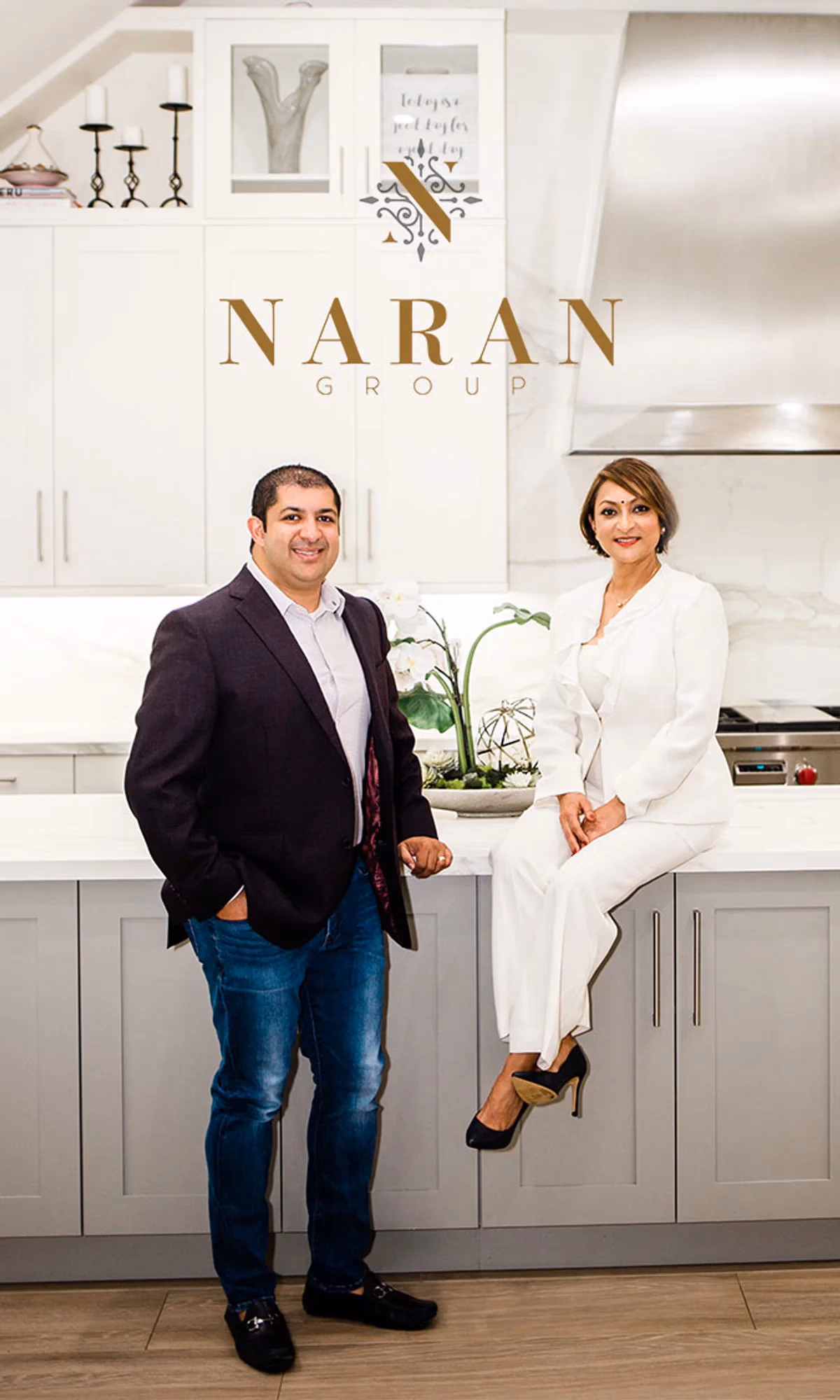 Naran Group business card back with brand pattern designed by Desque